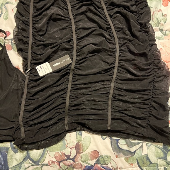 Mesh Crop and skirt set - Picture 3 of 3